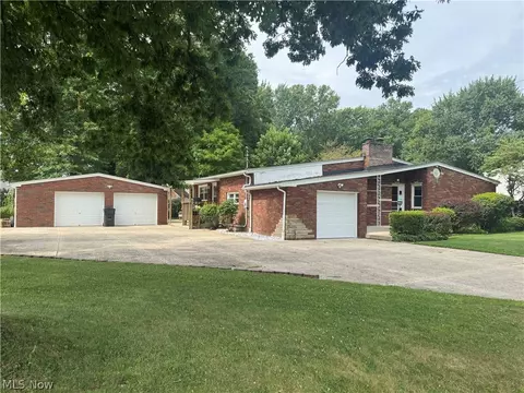 4847 Norquest Blvd, Youngstown, OH 44515
