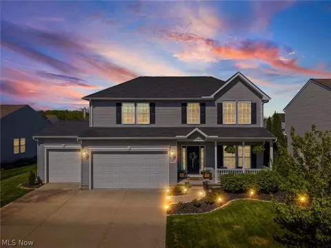 9076 Wyllys Dr, North Ridgeville, OH 44039