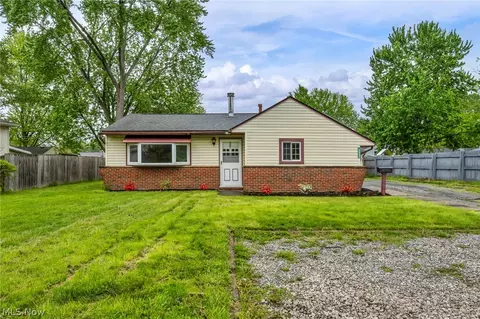 5949 Jaycox Rd, North Ridgeville, OH 44039
