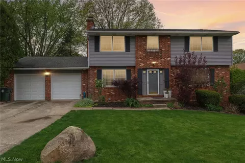 4503 Northview Ave NW, Canton, OH 44709