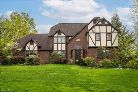 6974 Militia Hill St NW, Canton, OH 44718