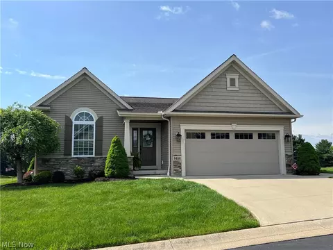 8486 Sandbrook St NW, Massillon, OH 44646