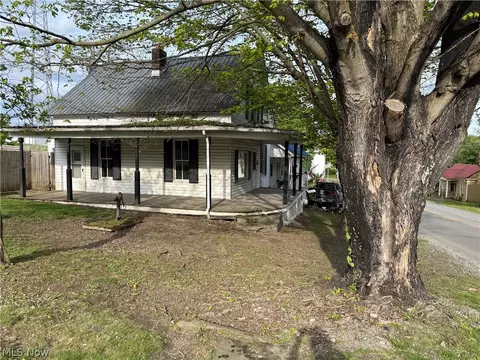 225 W Main St, Deersville, OH 44693