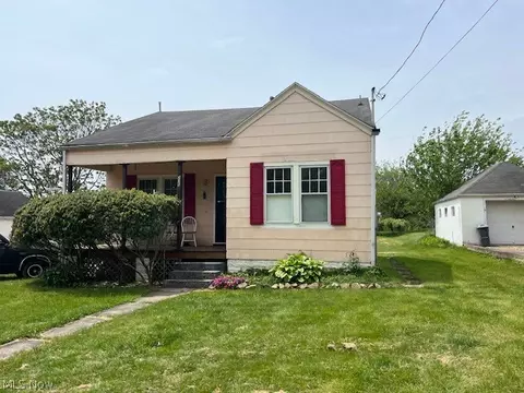 235 Hill Ave, Parkersburg, WV 26101