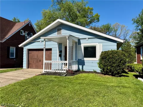 707 Jeanette Ave, Steubenville, OH 43952