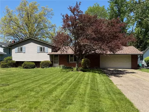 7499 Harding St, Mentor, OH 44060
