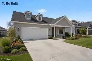 4304 Evergreen Ct, North Canton, OH 44720