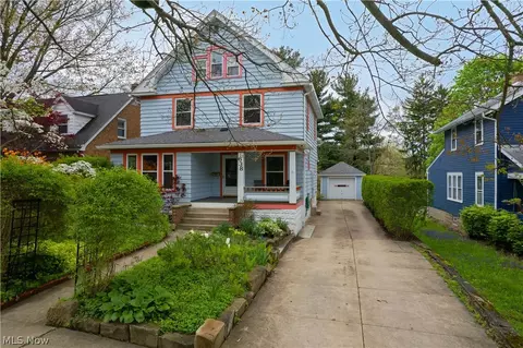 638 Vine St, Kent, OH 44240