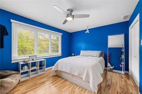 Bedroom - 5045 Crofton Ave, Solon, OH 44139 photo 5 of 8