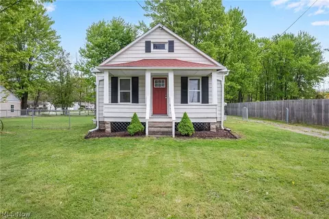 586 Newell St, Painesville, OH 44077