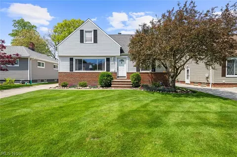 1244 W Miner Rd, Mayfield Heights, OH 44124