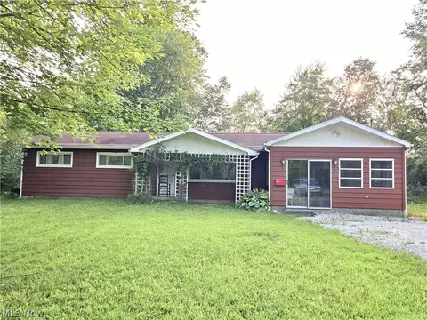 5214 Boneta Rd, Medina, OH 44256