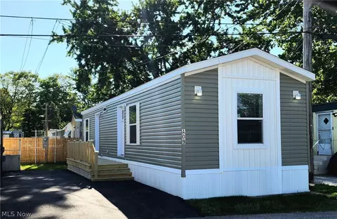 9151 Mentor Ave #A09, Mentor, OH 44060