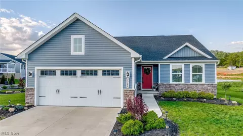 3700 Strawboard Ave, Norton, OH 44203