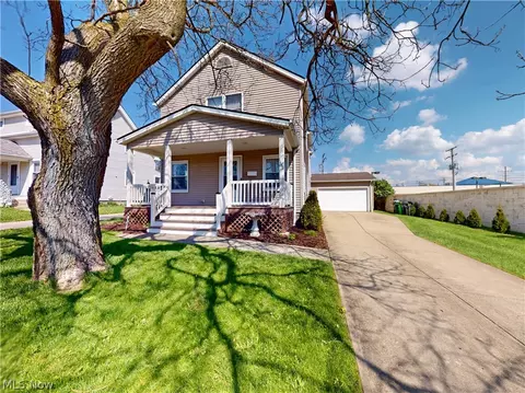 1461 Iroquois Ave, Mayfield Heights, OH 44124