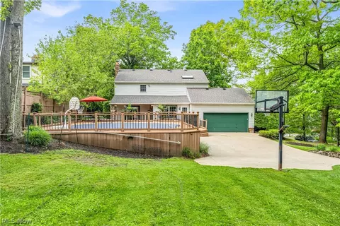Exterior - 4320 E Sprague Rd, Broadview Heights, OH 44147 photo 2 of 12