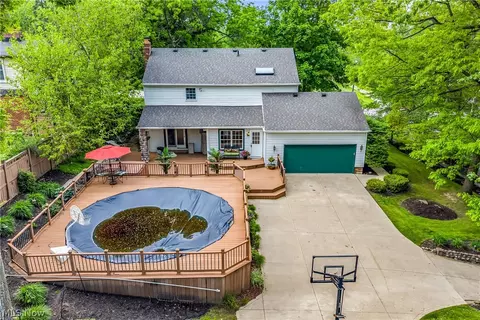 Exterior - 4320 E Sprague Rd, Broadview Heights, OH 44147 photo 3 of 12