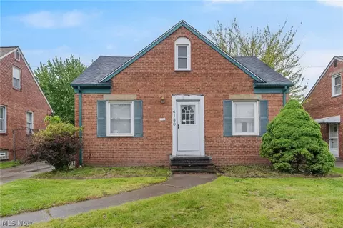 4180 W 57th St, Cleveland, OH 44144