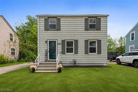 2764 Garfield Blvd, Lorain, OH 44052