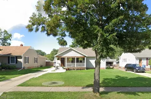 5109 Melody Ln, Willoughby, OH 44094
