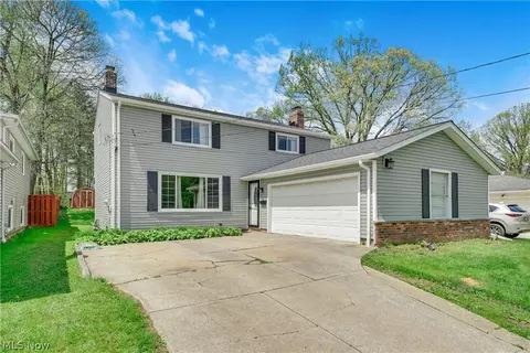 6430 Glenallen Ave, Solon, OH 44139
