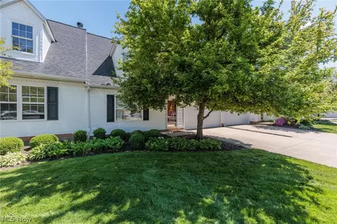 1979 Sandy Hook, Stow, OH 44224