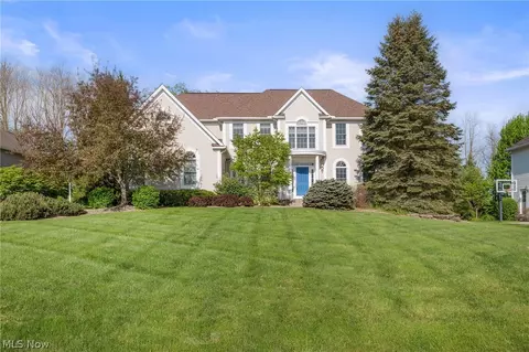 4328 Regal Dr, Copley, OH 44321