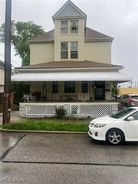 10405 Olivet Ave, Cleveland, OH 44103