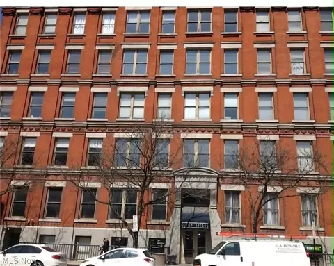 408 W Saint Clair Ave #311, Cleveland, OH 44113