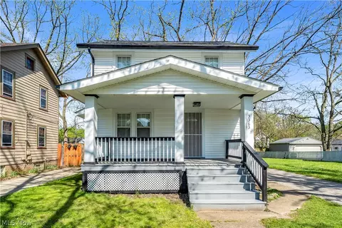 3363 W 136th St, Cleveland, OH 44111