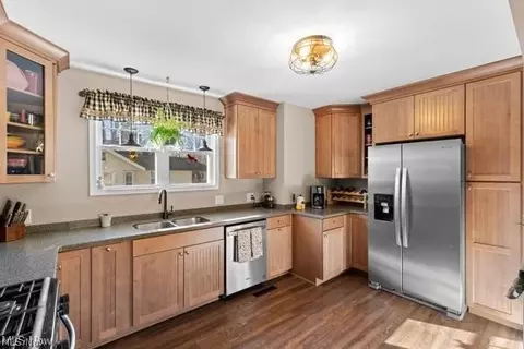 Kitchen - 35 Lyle Rd, Wheeling, WV 26003 photo 2 of 4