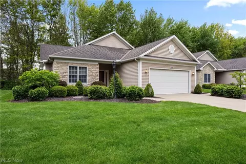 33888 Maple Ridge Blvd, Avon, OH 44011