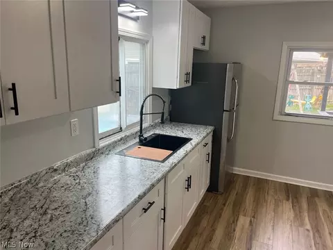 Kitchen - 4061 Gregus Ave, Lorain, OH 44055 photo 6 of 6