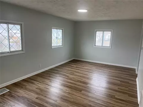 Living - 4061 Gregus Ave, Lorain, OH 44055 photo 5 of 5