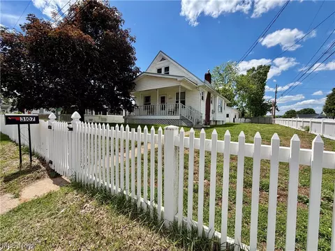 3107 9th Ave, Vienna, WV 26105