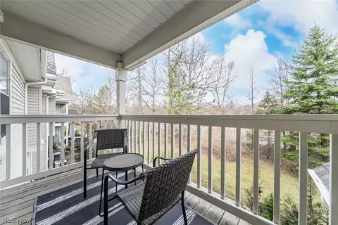 22586 Lenox Dr, Fairview Park, OH 44126 | MLS# 5207481 | 38 Photos