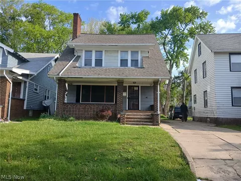 15409 Parkgrove Ave, Cleveland, OH 44110