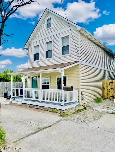 2318 W 19th St, Cleveland, OH 44113