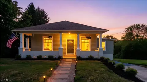 818 Highland Ave, Cambridge, OH 43725