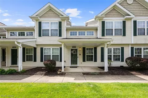 13913 Woodcroft, North Royalton, OH 44133