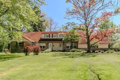 29426 Gates Mills Blvd, Pepper Pike, OH 44124