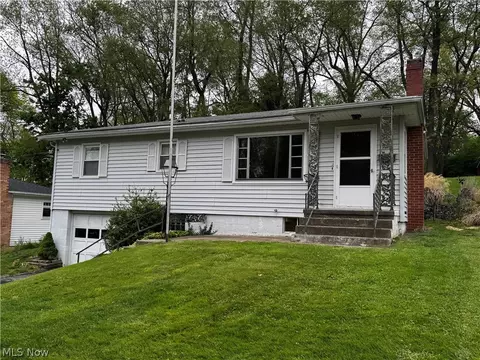 739 Western Dr, Wooster, OH 44691