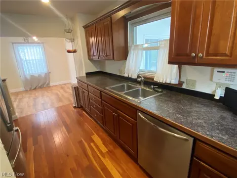 Kitchen - 355 E Dresden Ave, Akron, OH 44301 photo 2 of 2