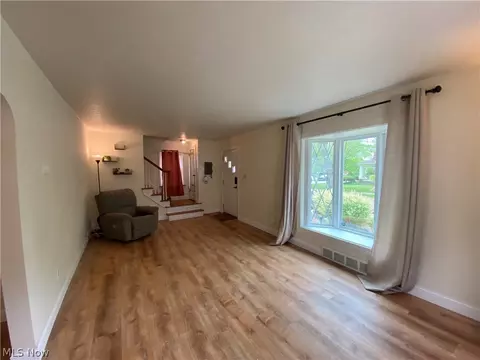 Living - 355 E Dresden Ave, Akron, OH 44301 photo 1 of 2