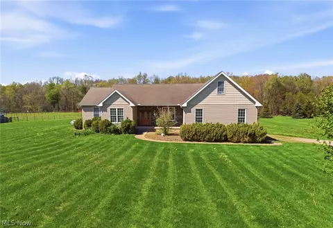 5859 Winchell Rd, Hiram, OH 44234
