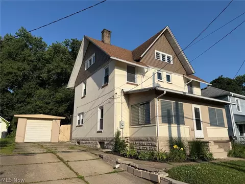 Exterior - 112 Prospect St, Lodi, OH 44254 photo 4 of 9