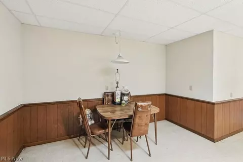 Dining - 2800 Worrell Rd, Willoughby Hills, OH 44094 photo 6 of 6