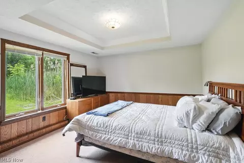 Bedroom - 2800 Worrell Rd, Willoughby Hills, OH 44094 photo 5 of 5