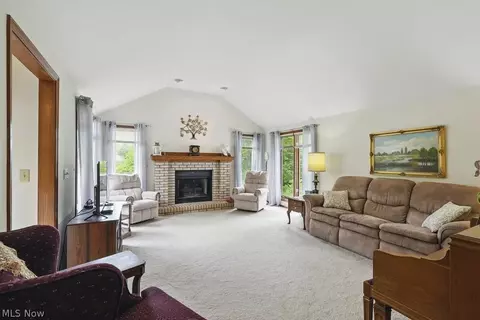 Living - 2800 Worrell Rd, Willoughby Hills, OH 44094 photo 1 of 4
