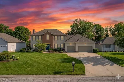 3885 Mount Vernon Blvd, Barberton, OH 44203